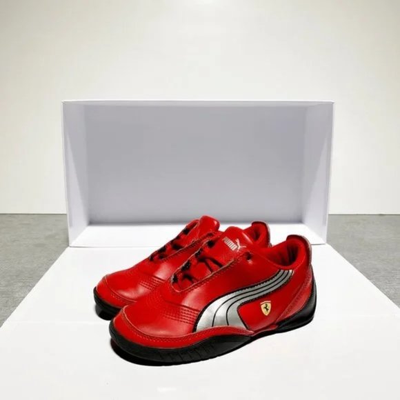 Puma Ferrari Red Low Top Shoes Size 9 Kids - Picture 1 of 5
